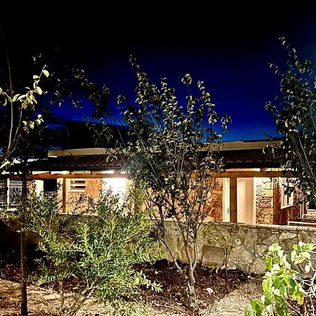 Jardin Miraculeux Hotel Himare Exterior foto