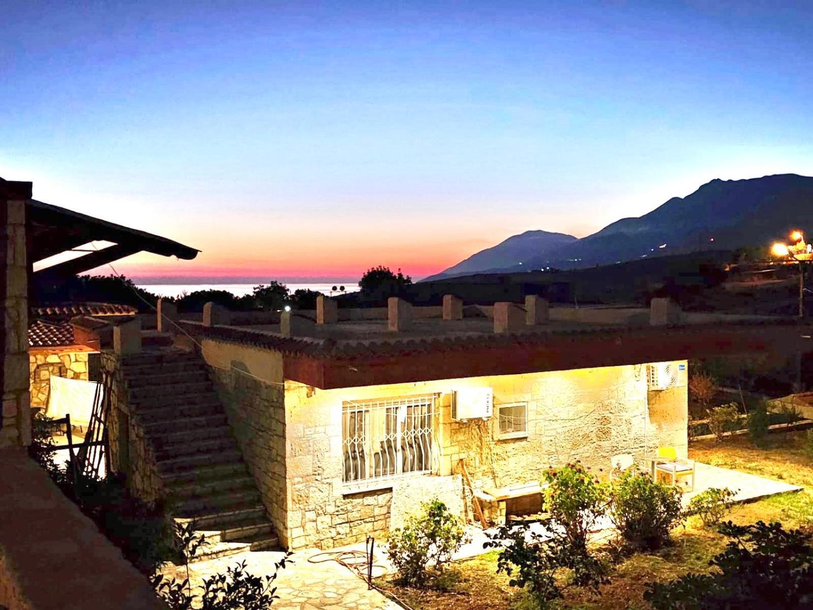 Jardin Miraculeux Hotel Himare Exterior foto