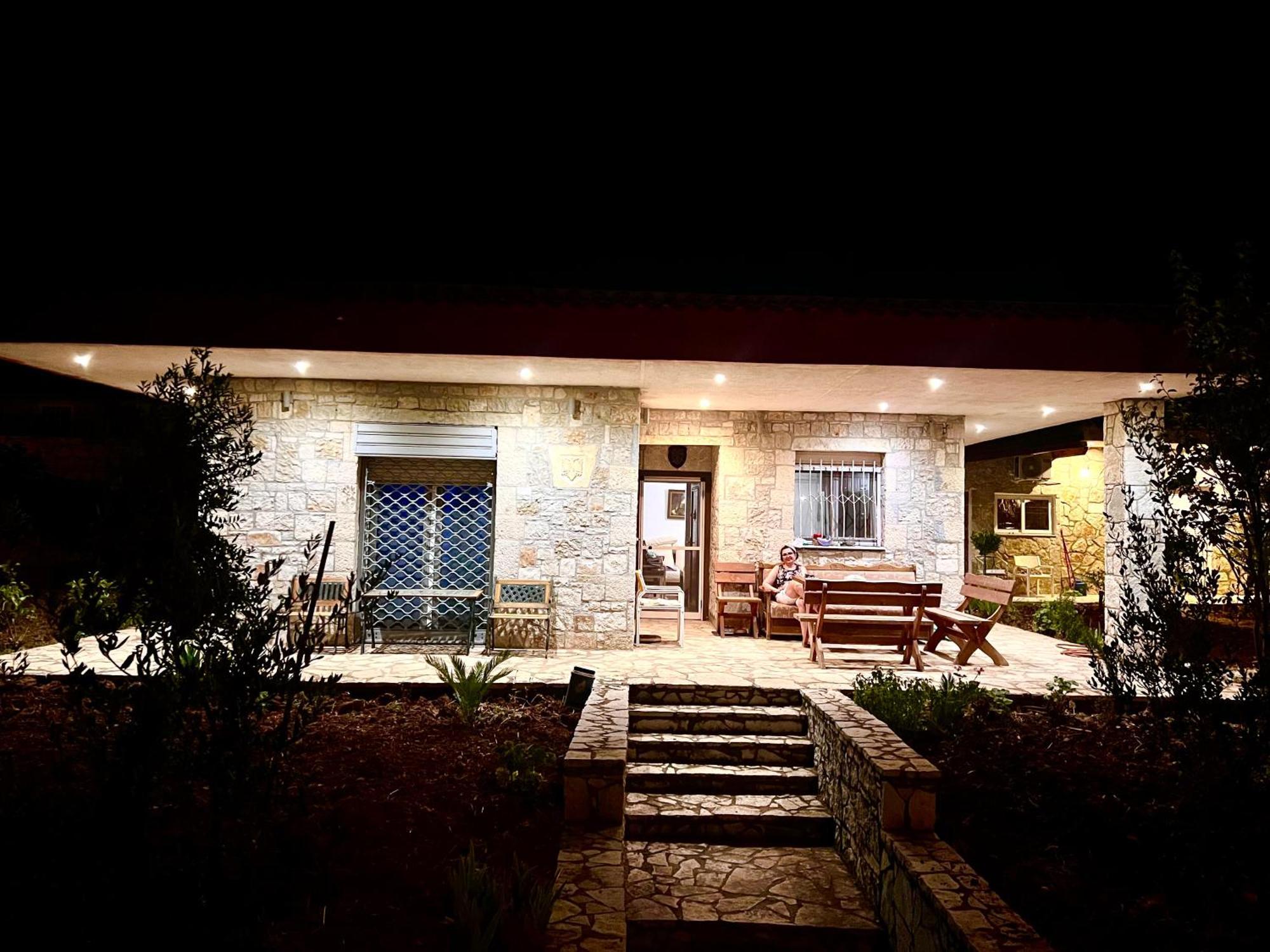 Jardin Miraculeux Hotel Himare Exterior foto
