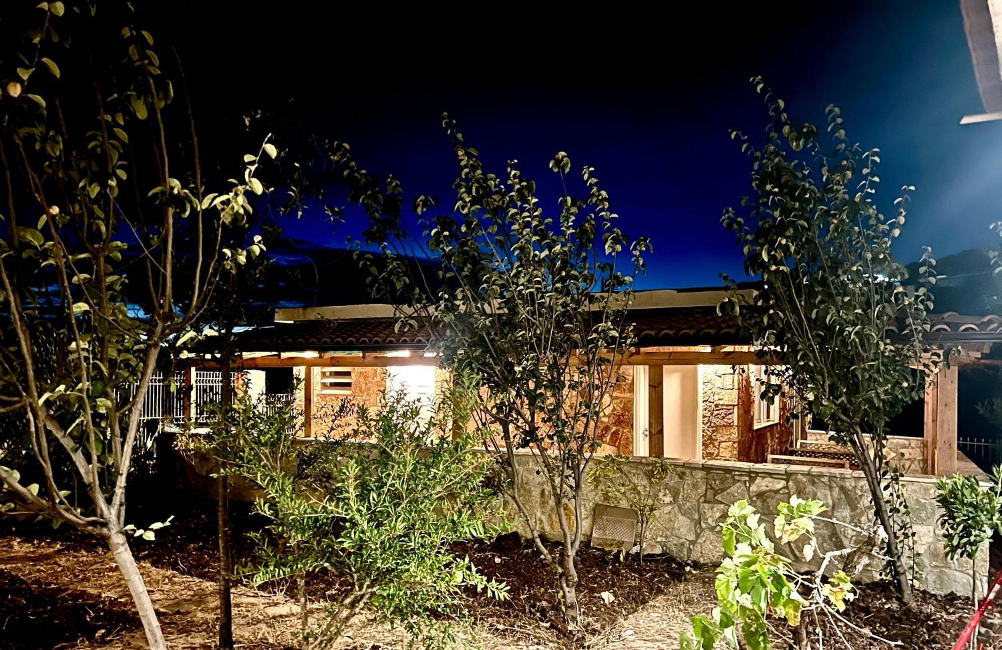 Jardin Miraculeux Hotel Himare Exterior foto