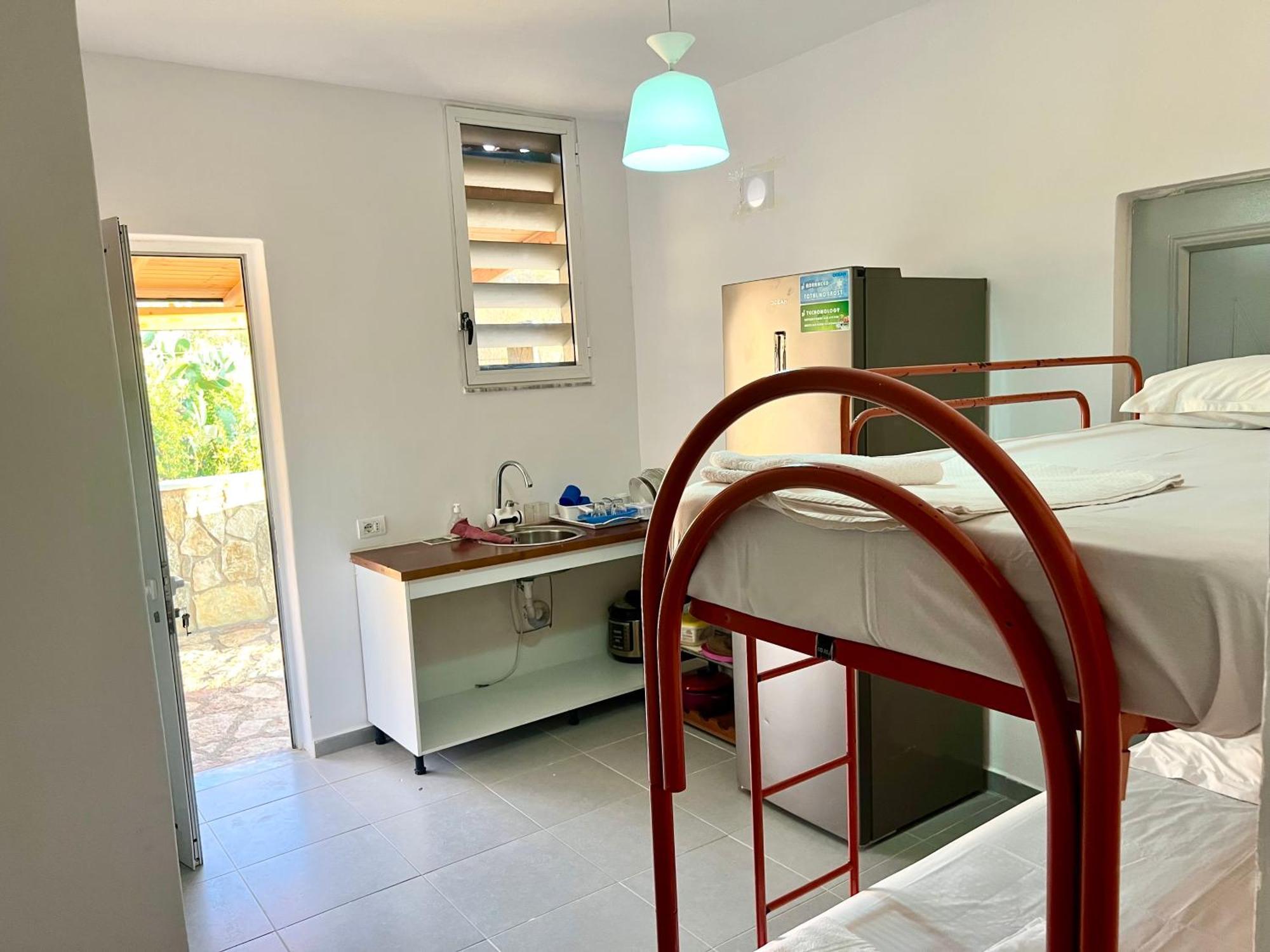 Jardin Miraculeux Hotel Himare Exterior foto